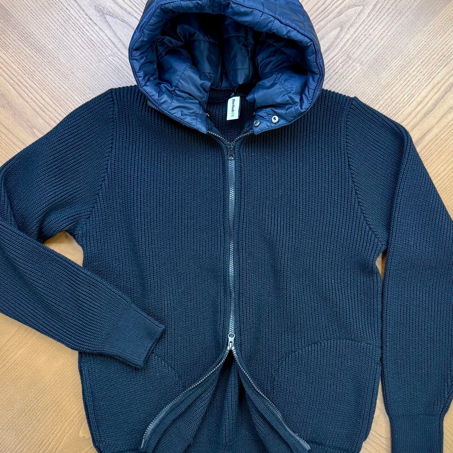 NEW / CHAQUETA DE PUNTO MONTBLANC