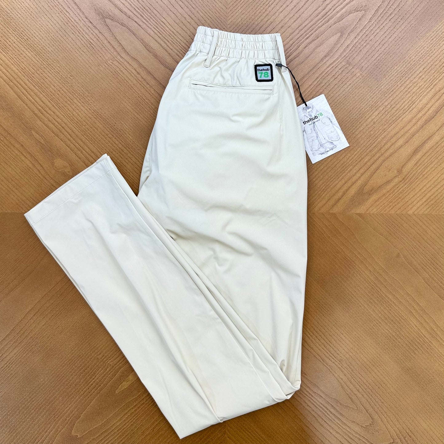 NEW / PANTALONE ELASTICIZZATO TECH BEIGE
