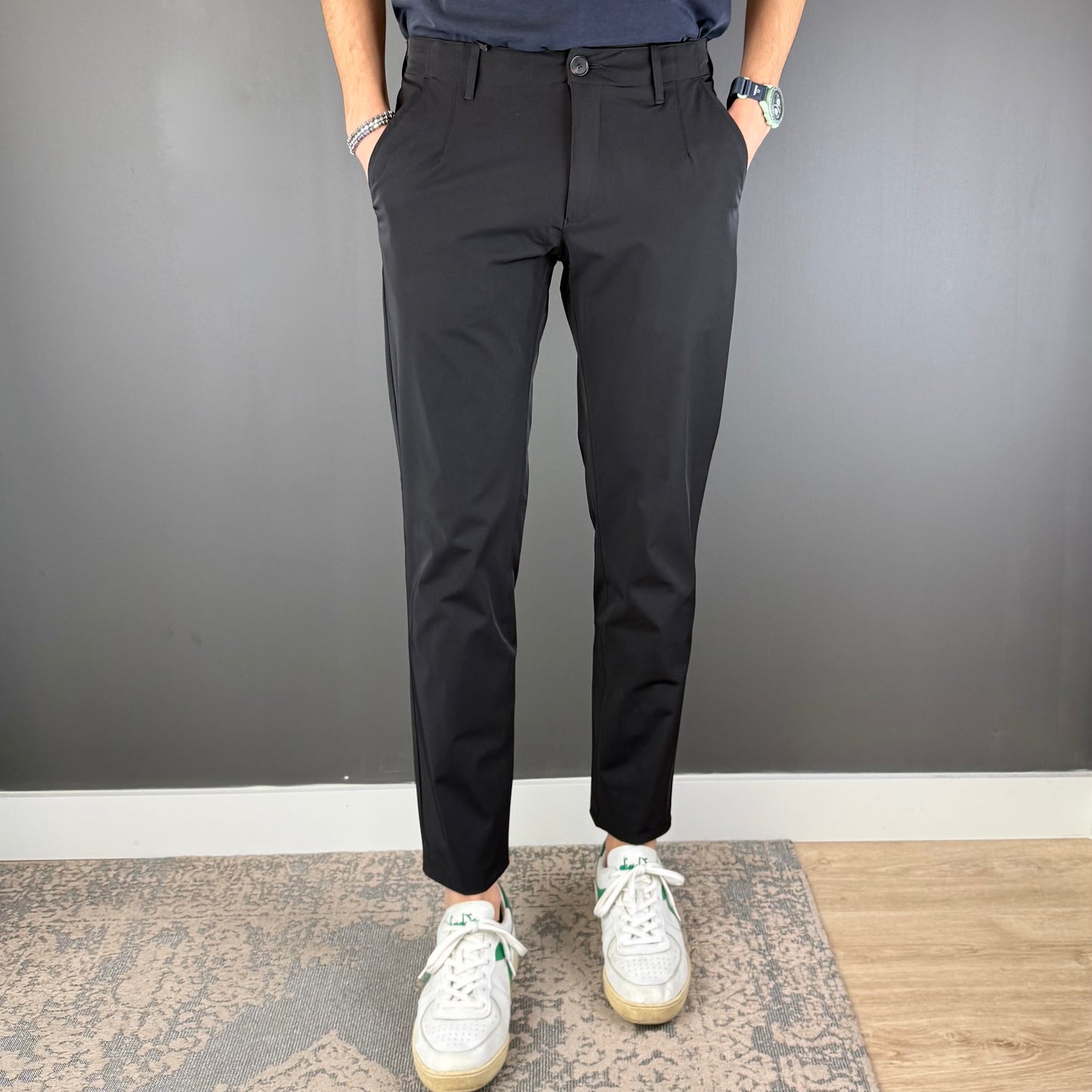 PANTALÓN ELÁSTICO TECH NEGRO