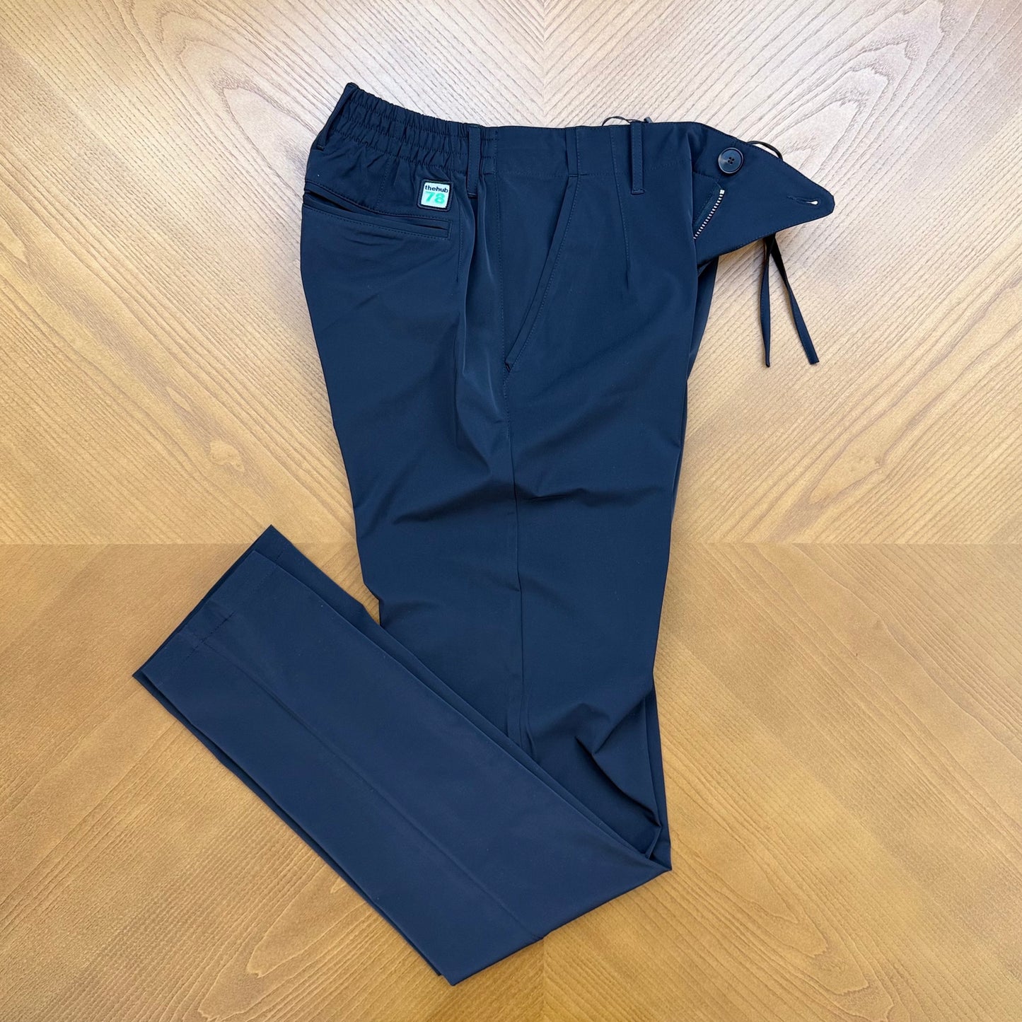 PANTALÓN ELÁSTICO TECH NEGRO