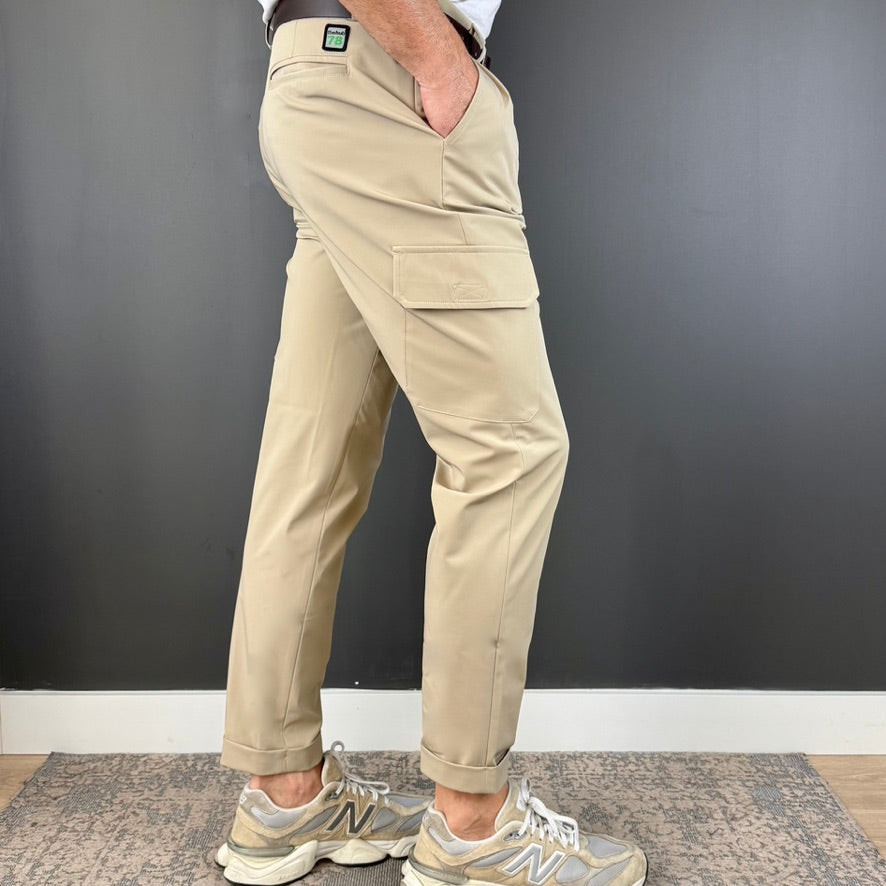 NUEVO / CROP CARGO 2 PINZAS ARENA