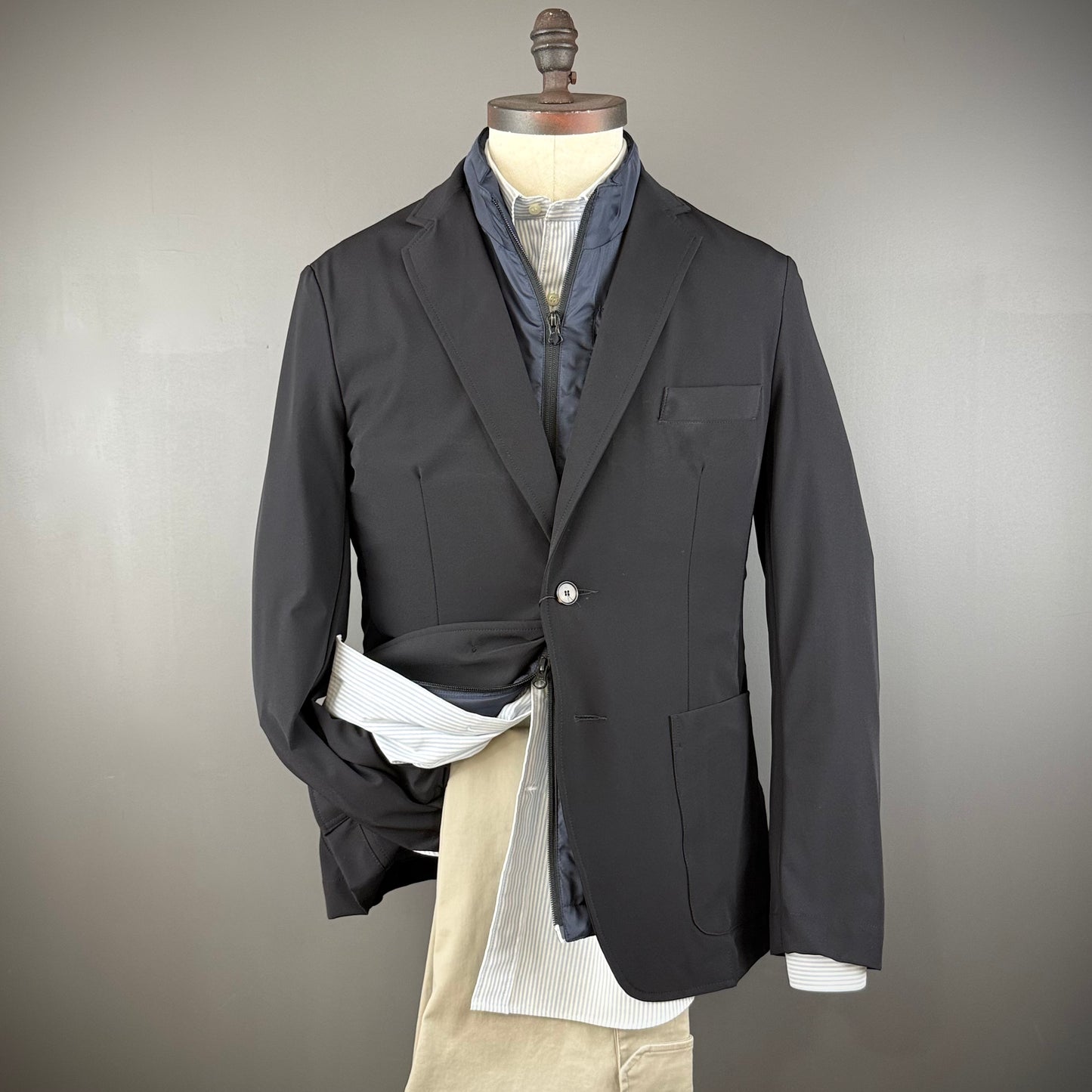 NEW COLOR / BLAZER 2B JOURNEY NEGRO