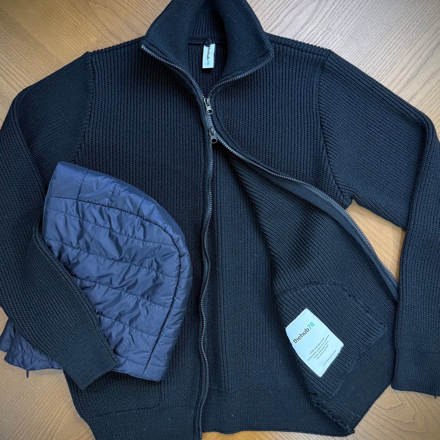 NEW / CHAQUETA DE PUNTO MONTBLANC