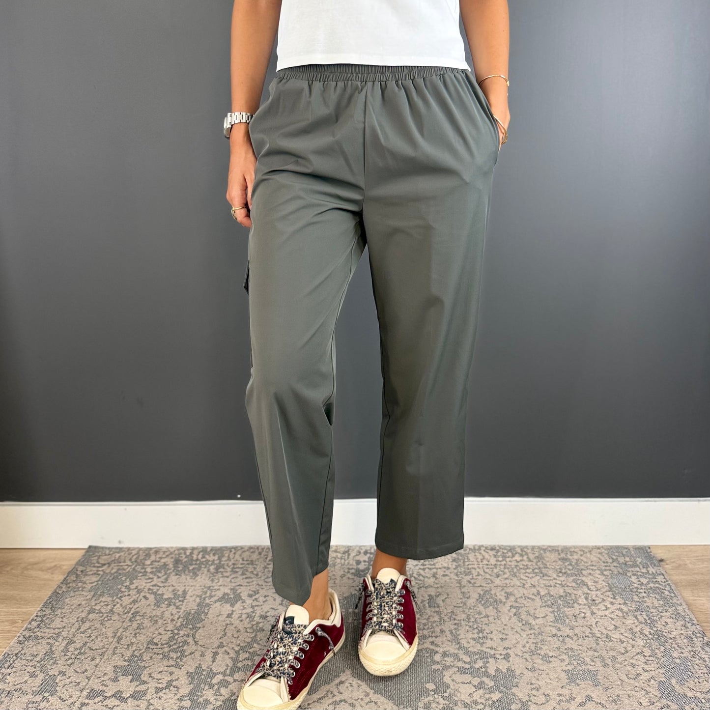 PANTALÓN DE GOMAS SAKAI KAKI