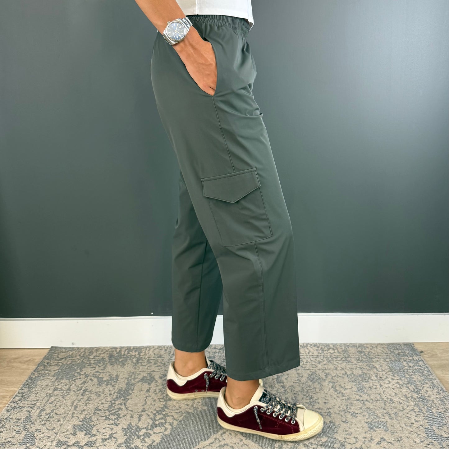 PANTALÓN DE GOMAS SAKAI KAKI