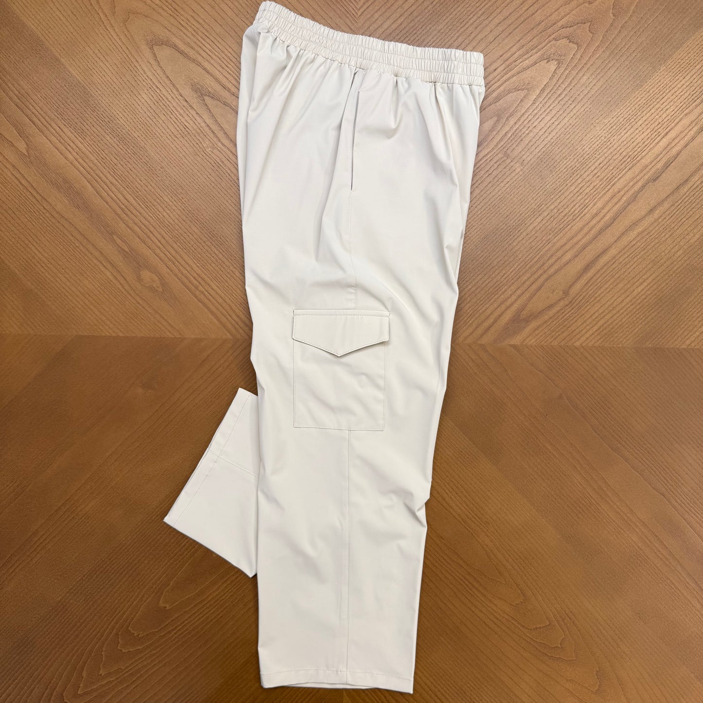 PANTALÓN DE GOMAS SAKAI BEIGE
