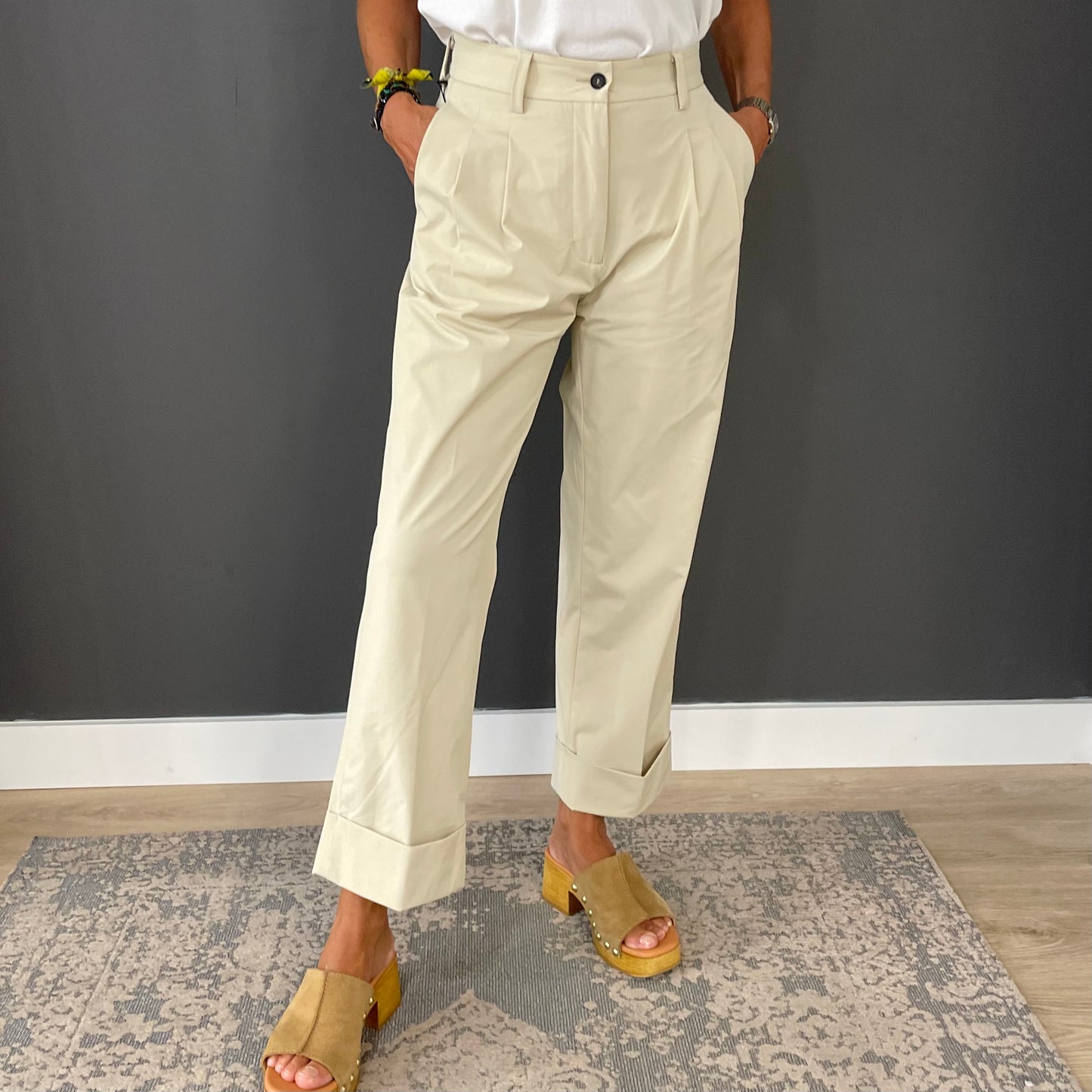 NEW / PANTALÓN TECH WOMAN BEIGE