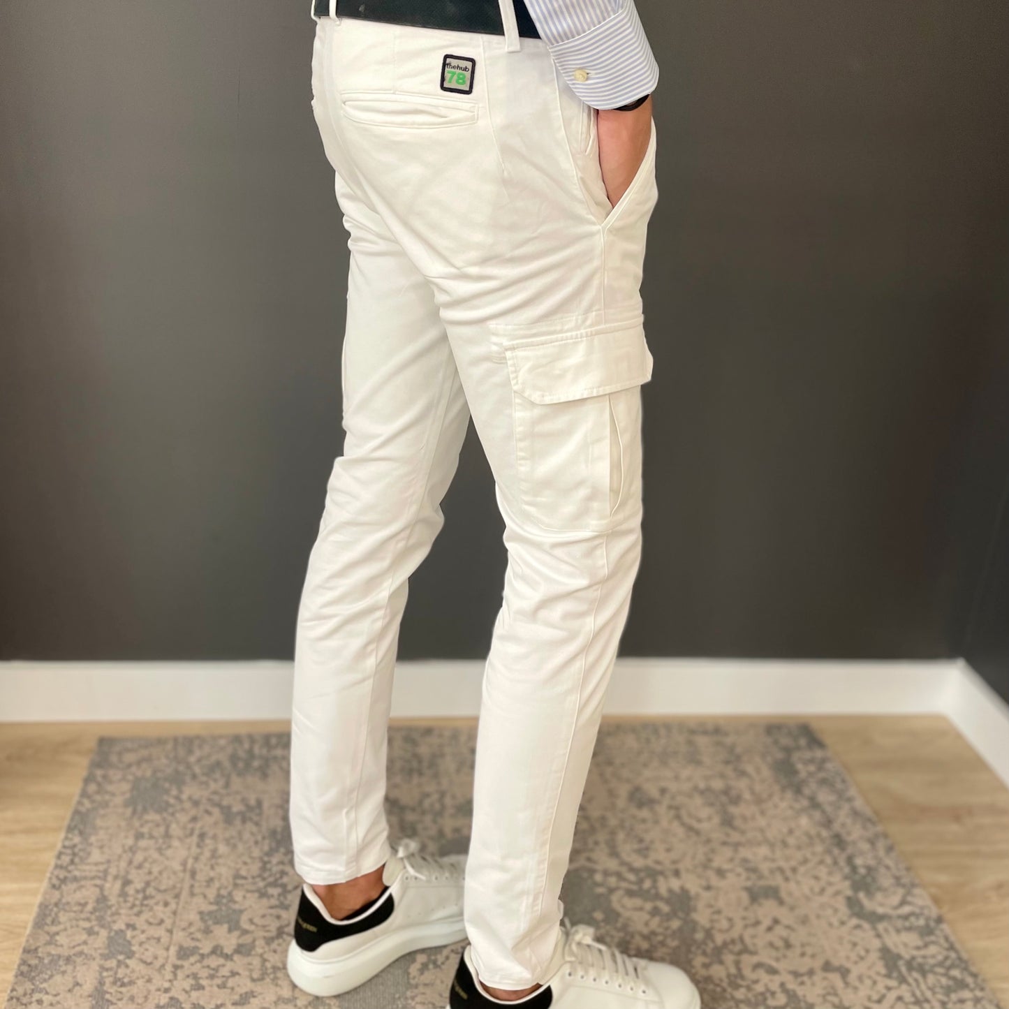 PANTALÓN CARGO WHITE