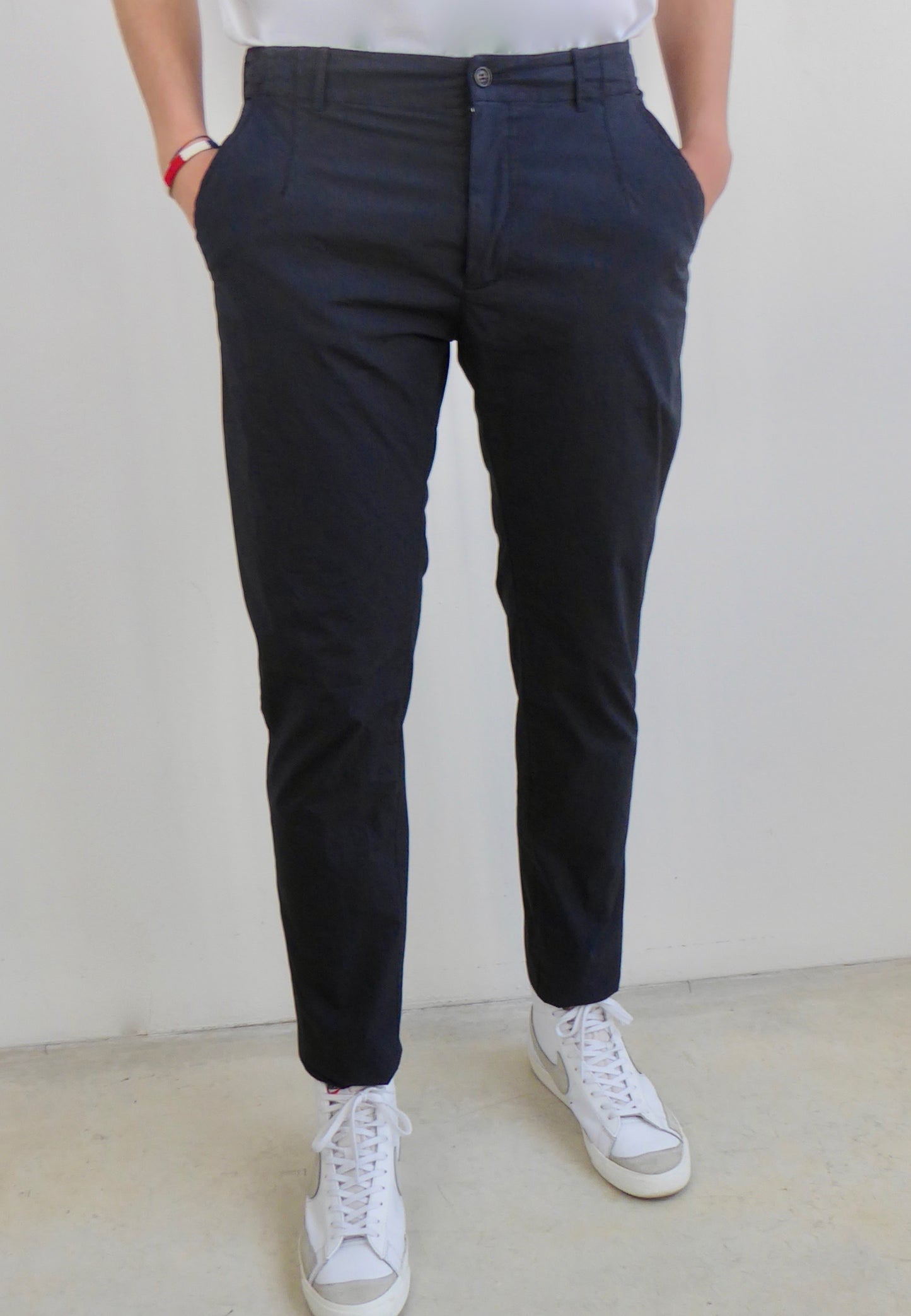 PANTALÓN ELÁSTICO TECH NEGRO