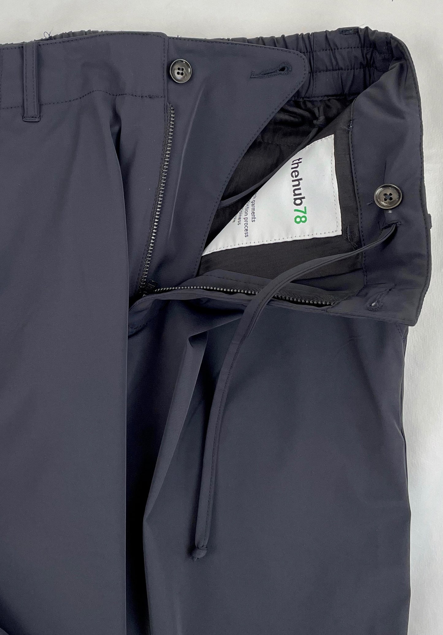 PANTALÓN ELÁSTICO TECH NEGRO